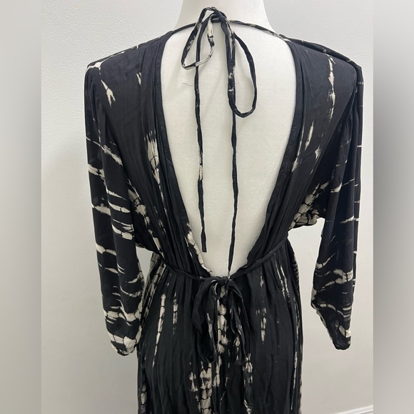 Alma Euroasia Wrap Tie Die Dress with Ruffle High Low skirt NWT One size - Picture 4 of 11